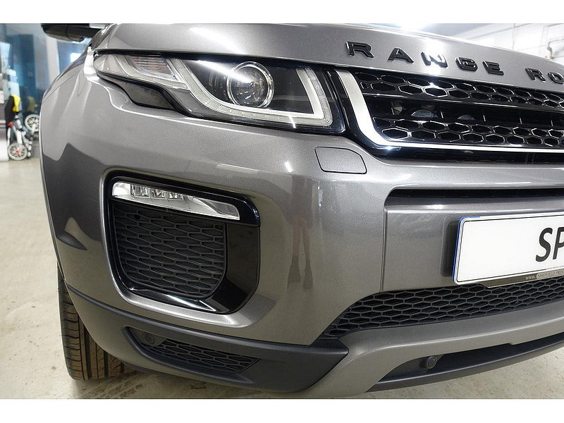 Land Rover Range Rover Evoque 2.0 eD4 SE Tech SUV 5dr Diesel Manual FWD Euro 6 (s/s) (150 ps) 5dr Manual 2026