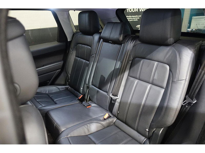 Land Rover Range Rover Sport 3.0 SD V6 HSE SUV 5dr Diesel Auto 4WD Euro 6 (s/s) (306 ps) 5dr Automatic 2025