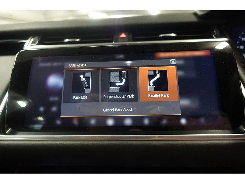 Land Rover Range Rover Velar 3.0 SD6 V6 R-Dynamic HSE SUV 5dr Diesel Auto 4WD Euro 6 (s/s) (300 ps) 5dr Automatic 2025