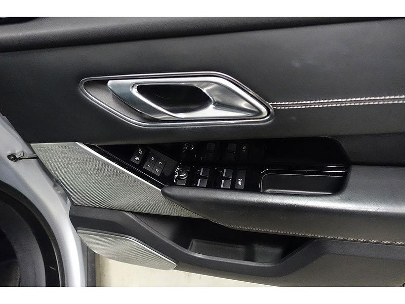 Land Rover Range Rover Velar 3.0 SD6 V6 R-Dynamic HSE SUV 5dr Diesel Auto 4WD Euro 6 (s/s) (300 ps) 5dr Automatic 2025