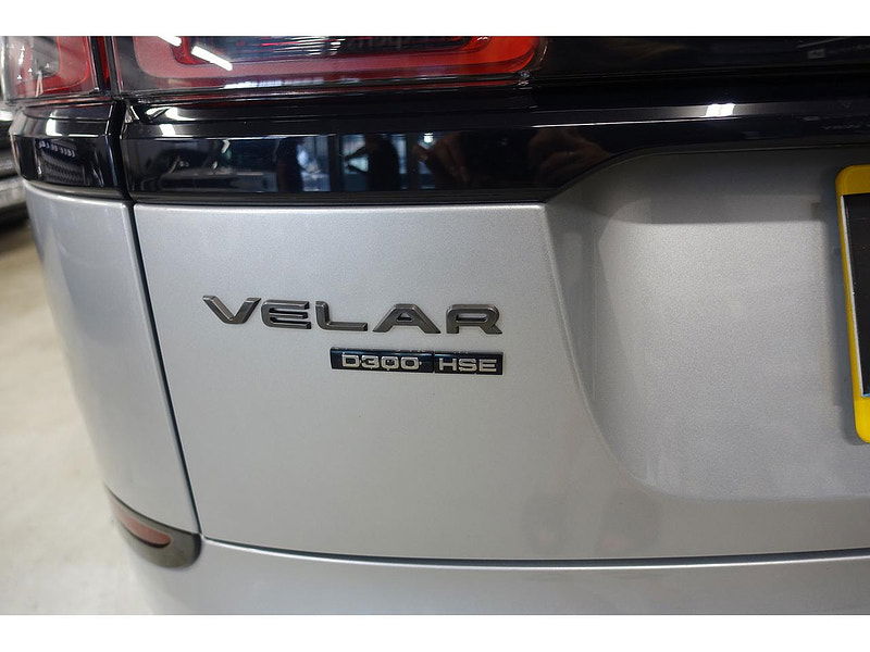 Land Rover Range Rover Velar 3.0 SD6 V6 R-Dynamic HSE SUV 5dr Diesel Auto 4WD Euro 6 (s/s) (300 ps) 5dr Automatic 2025