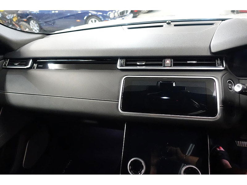 Land Rover Range Rover Velar 3.0 SD6 V6 R-Dynamic HSE SUV 5dr Diesel Auto 4WD Euro 6 (s/s) (300 ps) 5dr Automatic 2025