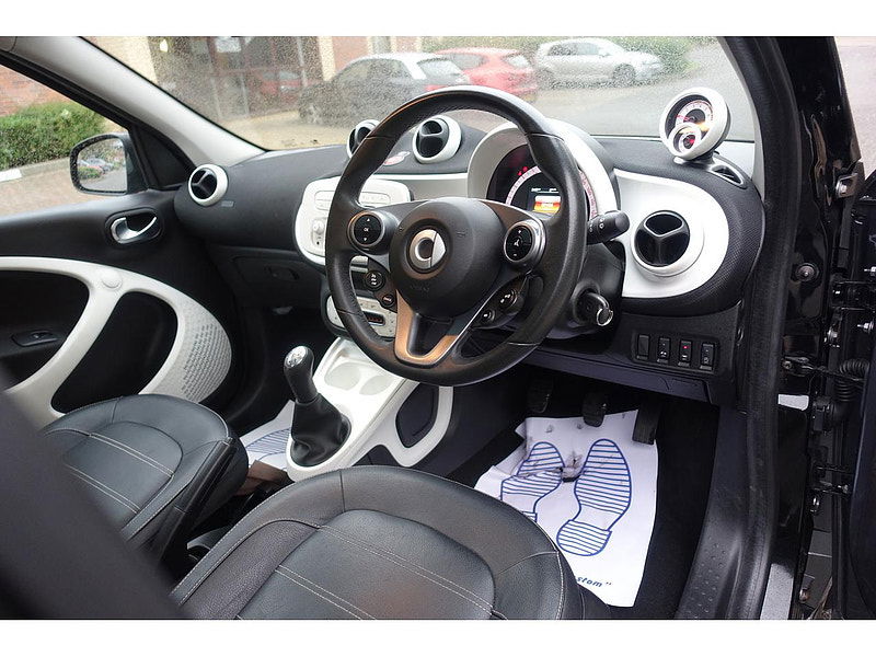 Smart ForFour 1.0 Prime Hatchback 5dr Petrol Manual Euro 6 (s/s) (71 ps) 5dr Manual 2024