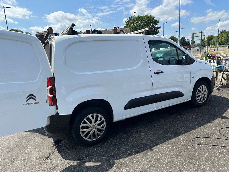 Citroen Berlingo 1.5L 1000 Enterprise Blue HDi S/S Diesel Manual Euro 6 (101 bhp) 5dr Manual 2025