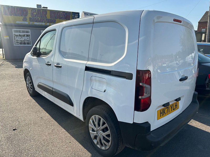 Citroen Berlingo 1.5L 1000 Enterprise Professional Blue HDi  Diesel Manual Euro 6 (101 bhp) 5dr Manual 2025