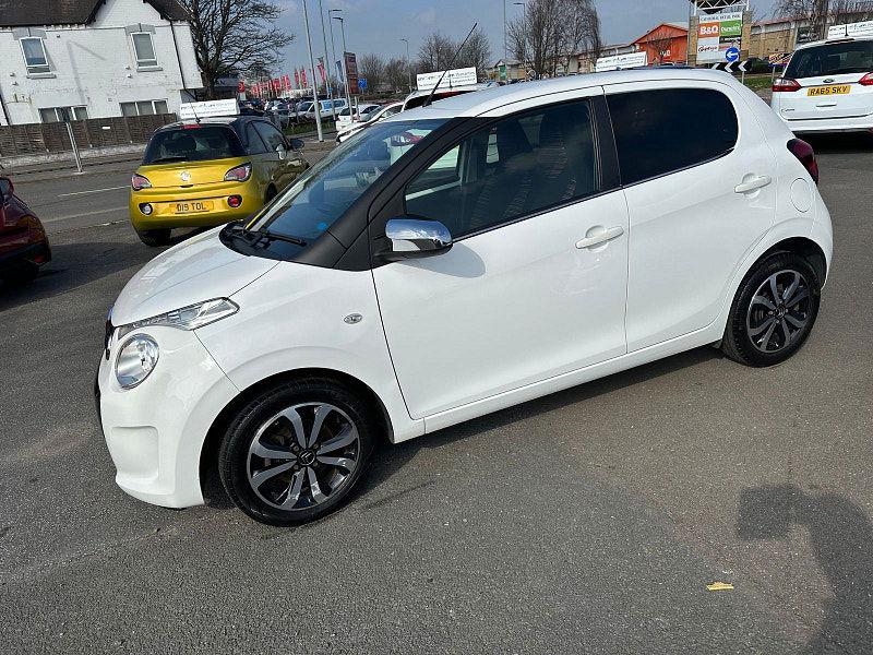 Citroen C1 1.0 VTi Shine Hatchback 5dr Petrol Manual Euro 6 (s/s) (72 ps) 5dr Manual 2026