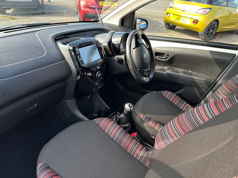 Citroen C1 1.0 VTi Shine Hatchback 5dr Petrol Manual Euro 6 (s/s) (72 ps) 5dr Manual 2026