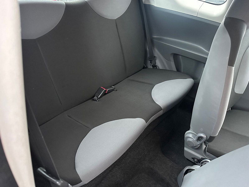 Citroen C1 1.0L VTR Hatchback 3dr Petrol Manual Euro 5 (68 bhp) 3dr Manual 2026