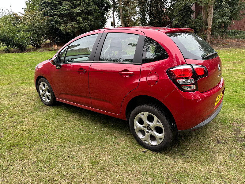 Citroen C3 1.2L Edition PureTech Hatchback 5dr Petrol Manual Euro 6 (81 bhp) 5dr Manual 2025
