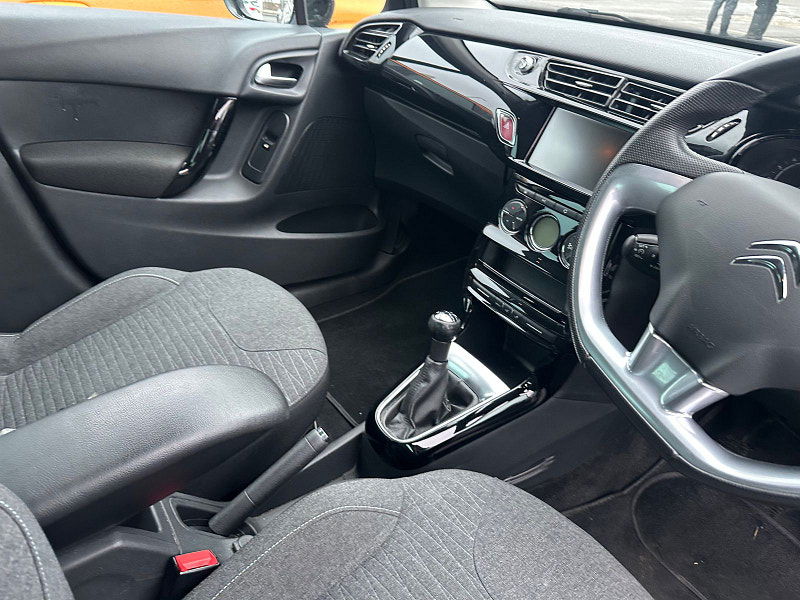 Citroen C3 1.6 BlueHDi Platinum Hatchback 5dr Diesel Manual Euro 6 (s/s) (100 ps) 5dr Manual 2026