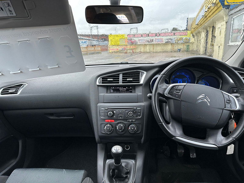 Citroen C4 1.6L VTR+ HDi Hatchback 5dr Diesel Manual Euro 5 (91 bhp) 5dr Manual 2025