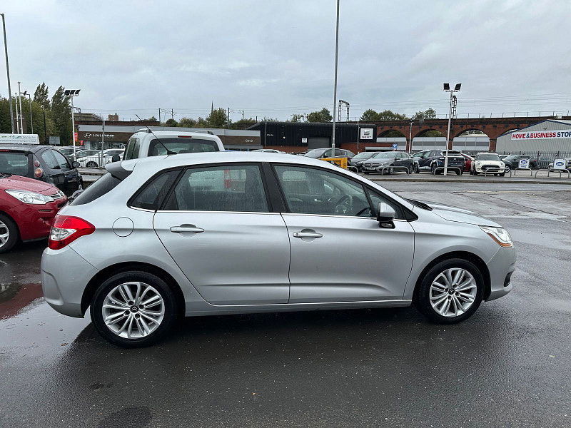 Citroen C4 1.6L VTR+ HDi Hatchback 5dr Diesel Manual Euro 5 (91 bhp) 5dr Manual 2025