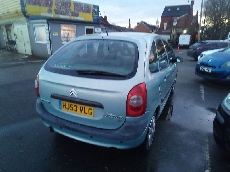 Citroen Xsara Picasso 2.0L SX HDi MPV 5dr Diesel Manual Euro 3 (90 bhp) 5dr Manual 2025