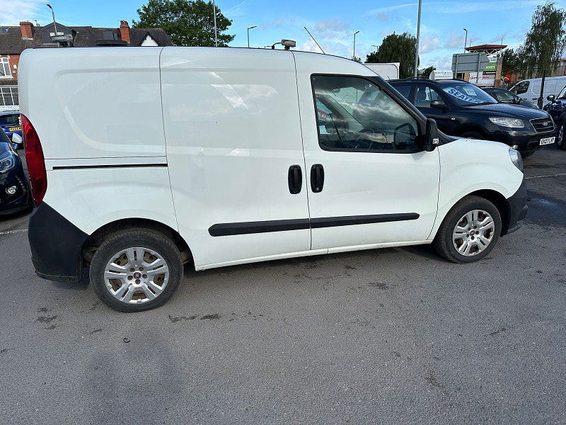 Fiat DOBLO CARGO 1.2L Doblo 16V MultiJet Diesel Manual Euro 5 (90 bhp) 6dr Manual 2025