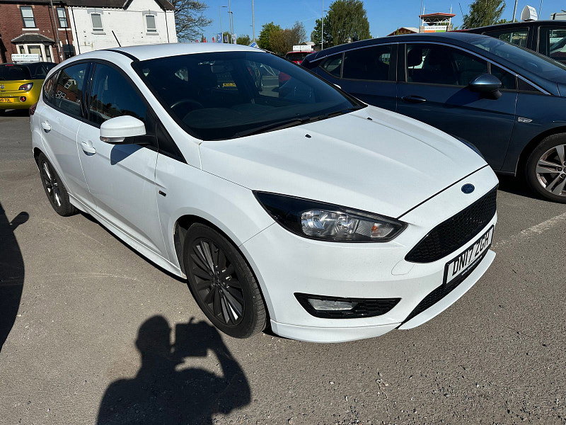 Ford Focus 1.0T EcoBoost ST-Line Hatchback 5dr Petrol Manual Euro 6 (s/s) (125 ps) 5dr Manual 2026