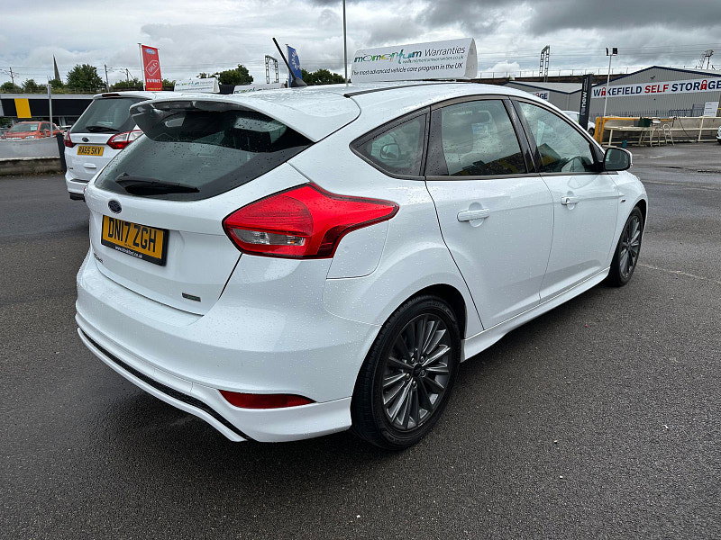 Ford Focus 1.0T EcoBoost ST-Line Hatchback 5dr Petrol Manual Euro 6 (s/s) (125 ps) 5dr Manual 2026