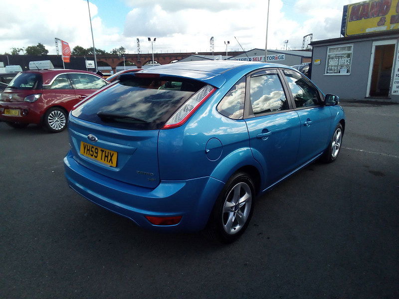 Ford Focus 1.6L Zetec 100 Hatchback 5dr Petrol Manual Euro 4 (100 bhp) 5dr Manual 2025