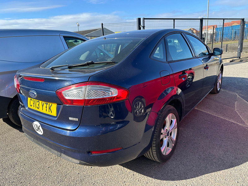 Ford Mondeo 1.6L Graphite T Hatchback 5dr Petrol Manual Euro 5 (158 bhp) 5dr Manual 2025