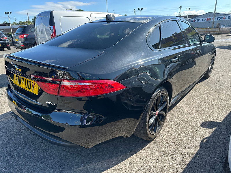 Jaguar XF 2.0L R-Sport D Auto Saloon 4dr Diesel Automatic Euro 6 (177 bhp) 4dr Automatic 2025