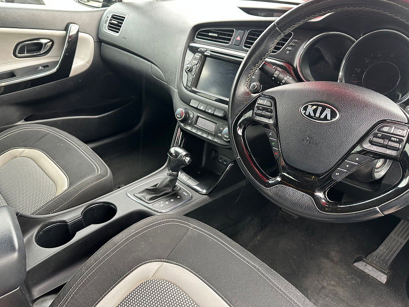 Kia Ceed 1.6 GDi 3 Hatchback 5dr Petrol DCT Euro 5 (133 bhp) 5dr Automatic 2026