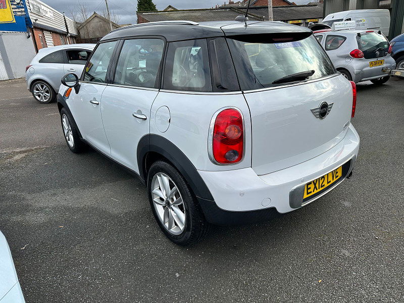 MINI Countryman 1.6L COOPER SUV 5dr Petrol Manual Euro 5 (122 bhp) 5dr Manual 2025