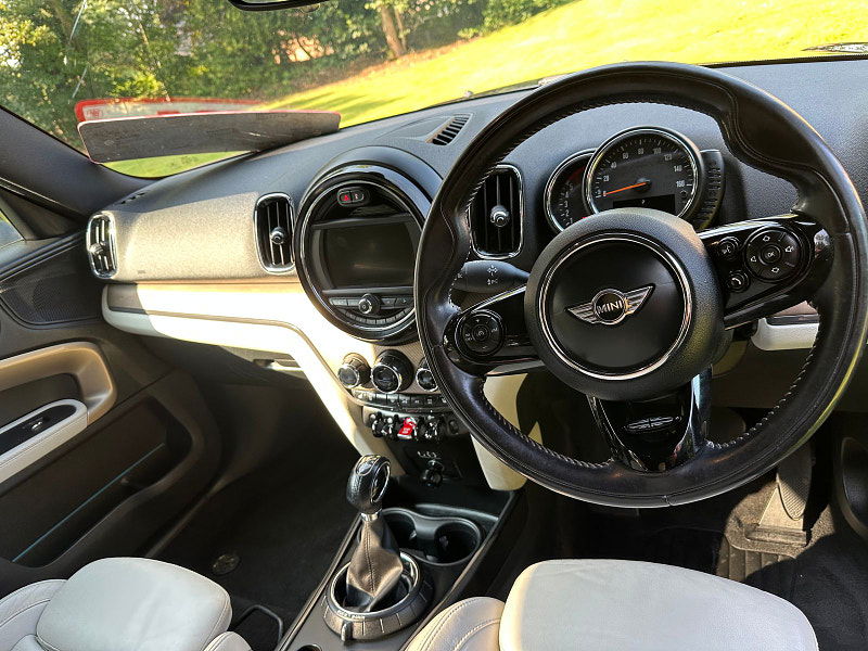 MINI Countryman 2.0L Cooper D All4 Auto SUV 5dr Diesel Automatic Euro 6 (148 bhp) 5dr Automatic 2025