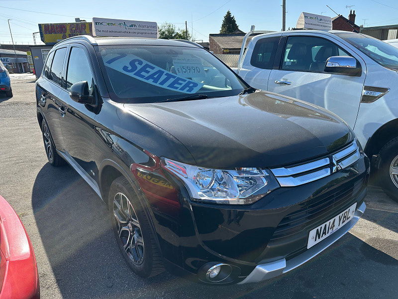 Mitsubishi Outlander 2.3L GX 3 DI-D SUV 5dr Diesel Manual Euro 5 (147 bhp) 5dr Manual 2025