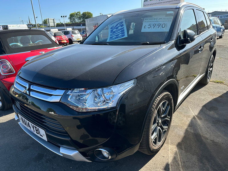 Mitsubishi Outlander 2.3L GX 3 DI-D SUV 5dr Diesel Manual Euro 5 (147 bhp) 5dr Manual 2025