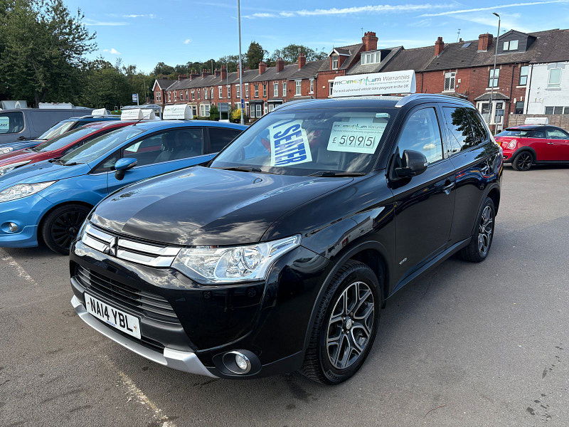 Mitsubishi Outlander 2.3L GX 3 DI-D SUV 5dr Diesel Manual Euro 5 (147 bhp) 5dr Manual 2025