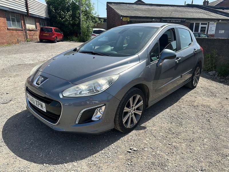 Peugeot 308 1.6 VTi Active Hatchback 5dr Petrol Manual Euro 5 (120 ps) 5dr Manual 2026