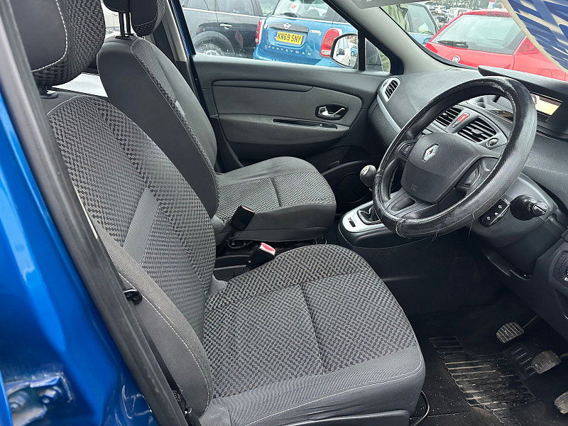 Renault Scenic 1.5L Grand Expression dCi MPV 5dr Diesel Manual Euro 5 (110 bhp) 5dr Manual 2025