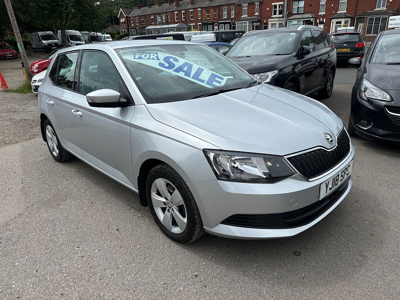 Skoda Fabia 1.0L SE TSI Hatchback 5dr Petrol Manual Euro 6 (94 bhp) 5dr Manual 2025
