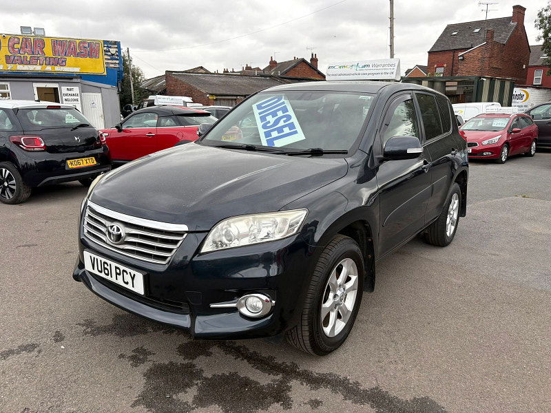 Toyota RAV4 2.2L XT-R D-4D SUV 5dr Diesel Manual Euro 5 (150 bhp) 5dr Manual 2025