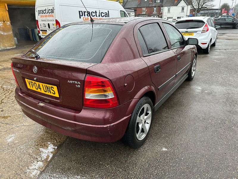 Vauxhall Astra 1.6L CLUB Hatchback 5dr Petrol Automatic Euro 3 (83 bhp) 5dr Automatic 2025