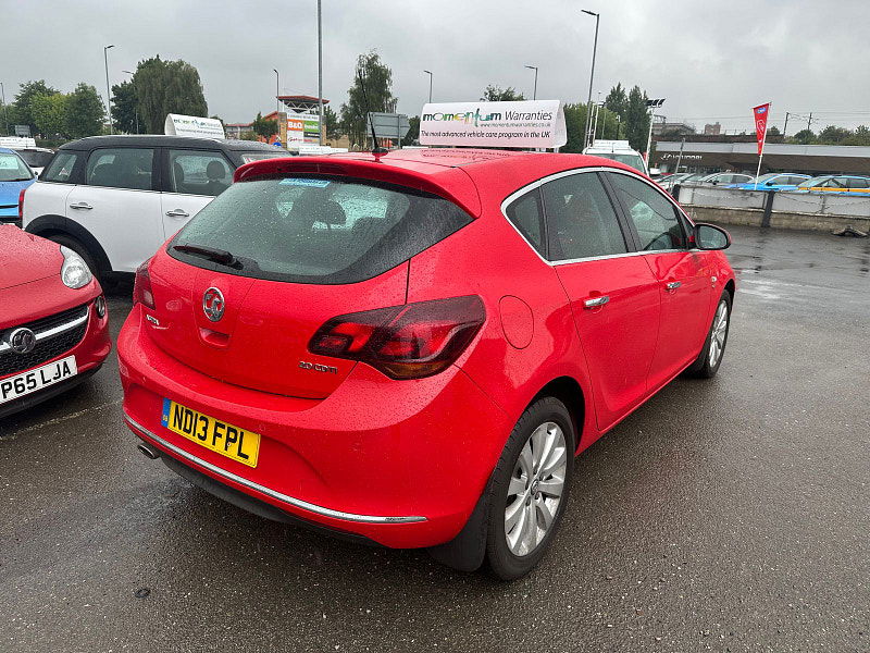 Vauxhall Astra 2.0L Elite CDTI Auto Hatchback 5dr Diesel Automatic Euro 5 (163 bhp) 5dr Automatic 2025