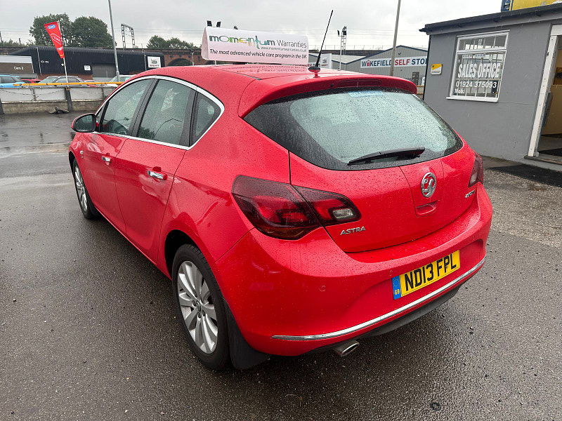 Vauxhall Astra 2.0L Elite CDTI Auto Hatchback 5dr Diesel Automatic Euro 5 (163 bhp) 5dr Automatic 2025