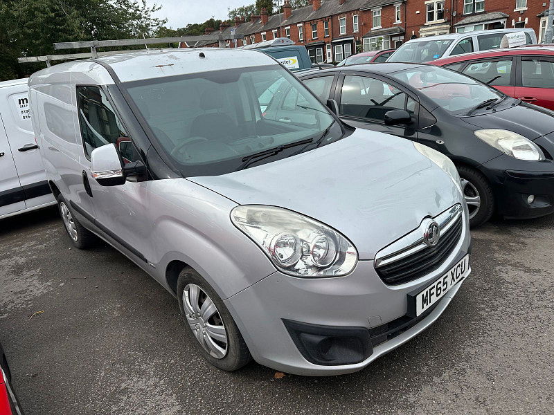 Vauxhall Combo 1.6L 2300 L1H1 CDTI S/S Sport Diesel Manual Euro 5 (105 bhp) 5dr Manual 2025