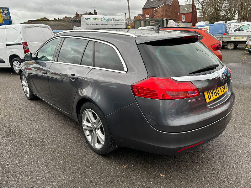 Vauxhall Insignia 2.0L SRI CDTI Estate 5dr Diesel Manual Euro 5 (158 bhp) 5dr Manual 2025