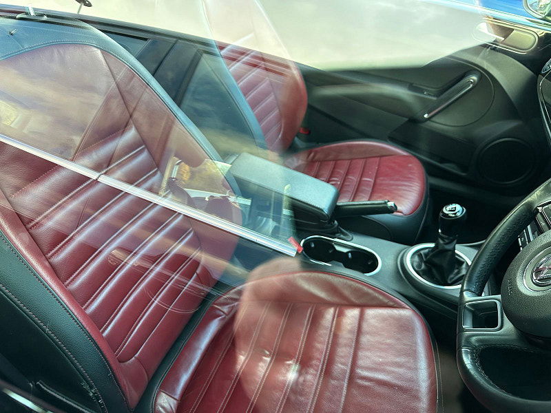 Volkswagen Beetle 2.0L 50s Edition TDI Convertible 2dr Diesel Manual Euro 5 (138 bhp) 2dr Manual 2025