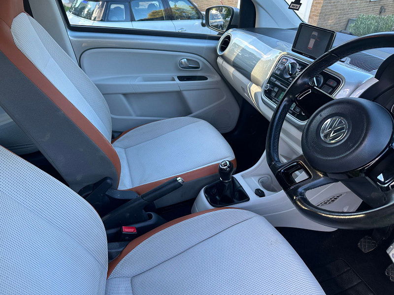 Volkswagen up! 1.0L High Up BlueMotion Technology Hatchback 5dr Petrol Manual Euro 5 (74 bhp) 5dr Manual 2025