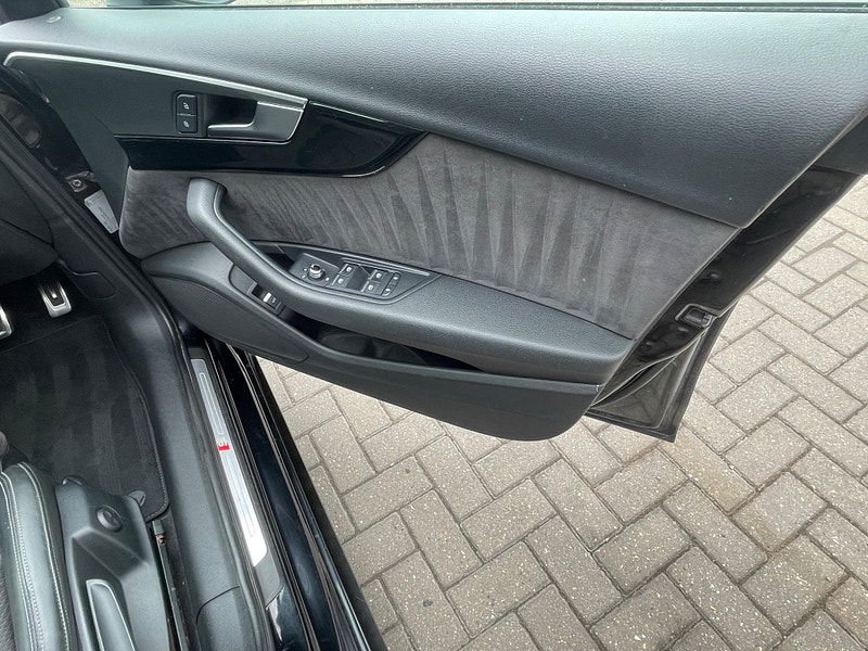 Audi A4 1.4 TFSI Black Edition S Tronic Euro 6 (s/s) 4dr 4dr Automatic 2025