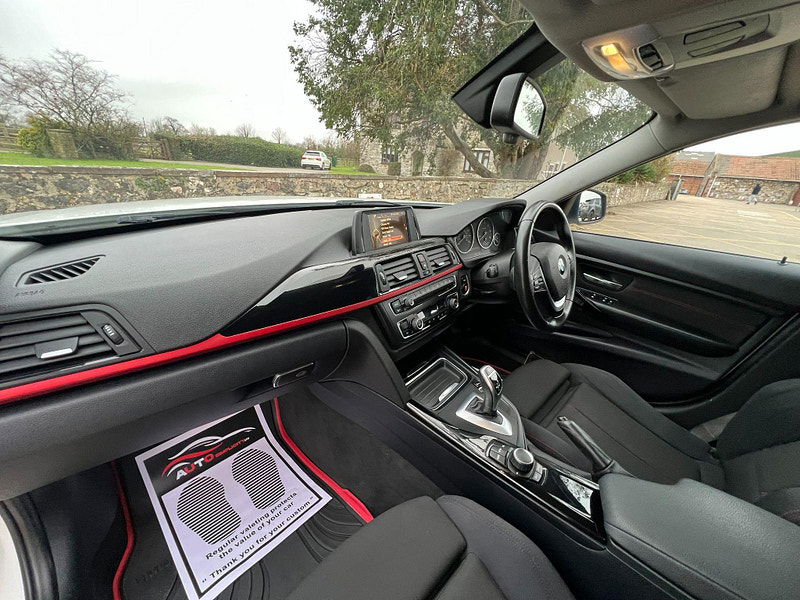 BMW 3 Series 2.0 320d Sport Auto Euro 5 (s/s) 4dr 4dr Automatic 2025