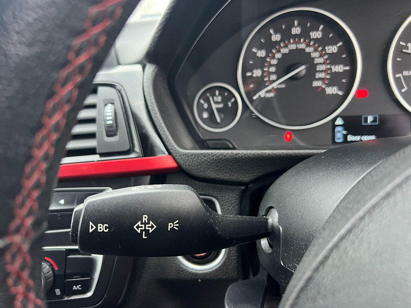 BMW 3 Series 2.0 320d Sport Auto Euro 5 (s/s) 4dr 4dr Automatic 2025