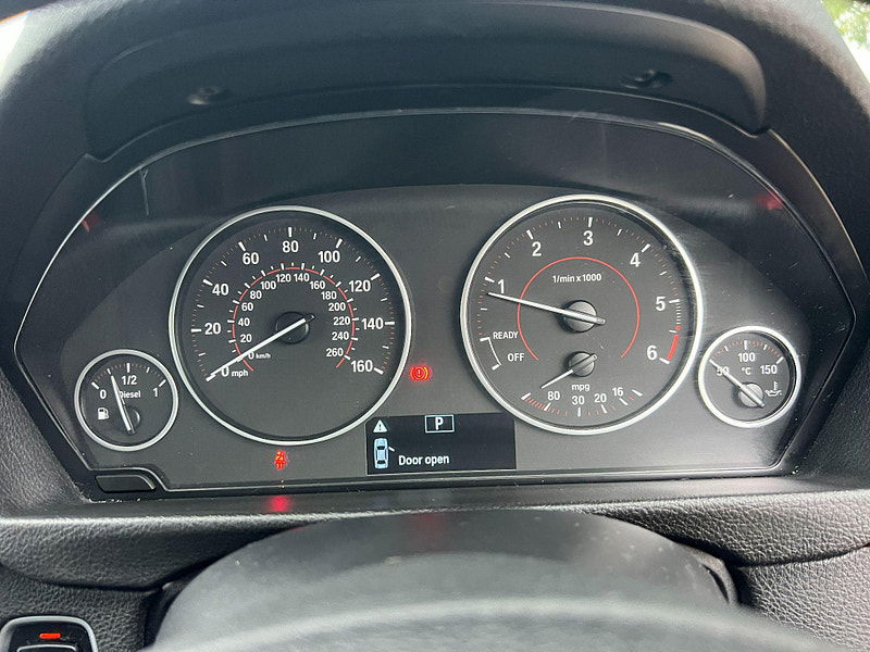 BMW 3 Series 2.0 320d Sport Auto Euro 5 (s/s) 4dr 4dr Automatic 2025