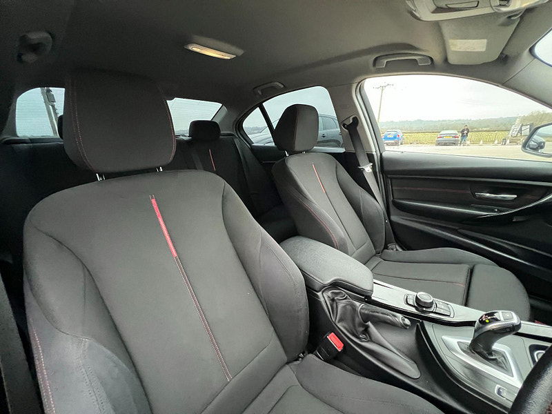 BMW 3 Series 2.0 320d Sport Auto Euro 5 (s/s) 4dr 4dr Automatic 2025