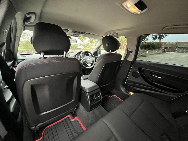 BMW 3 Series 2.0 320d Sport Auto Euro 5 (s/s) 4dr 4dr Automatic 2025