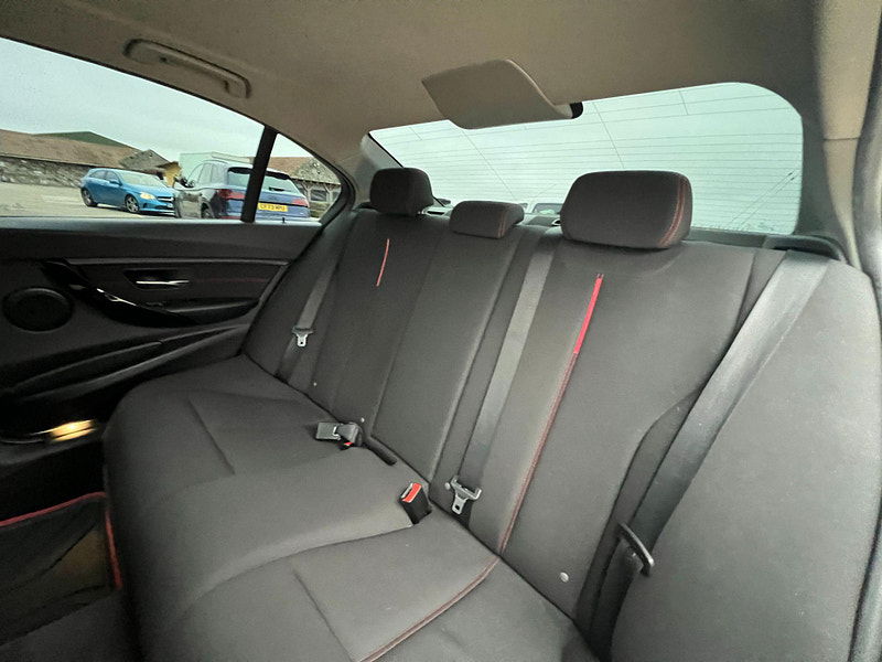 BMW 3 Series 2.0 320d Sport Auto Euro 5 (s/s) 4dr 4dr Automatic 2025