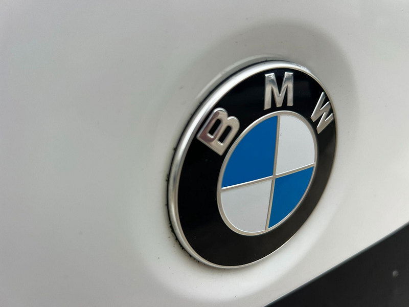 BMW 3 Series 2.0 320d Sport Auto Euro 5 (s/s) 4dr 4dr Automatic 2025
