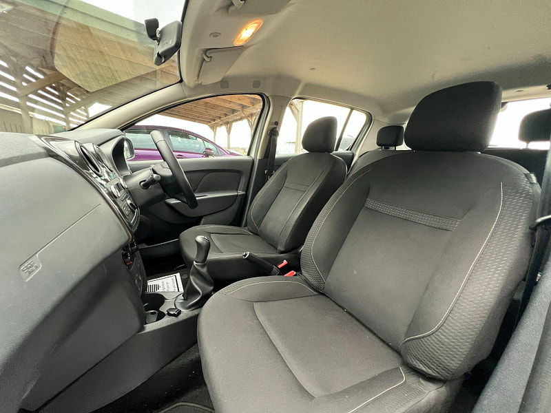 Dacia Sandero 1.0 SCe Ambiance Euro 6 5dr 5dr Manual 2025