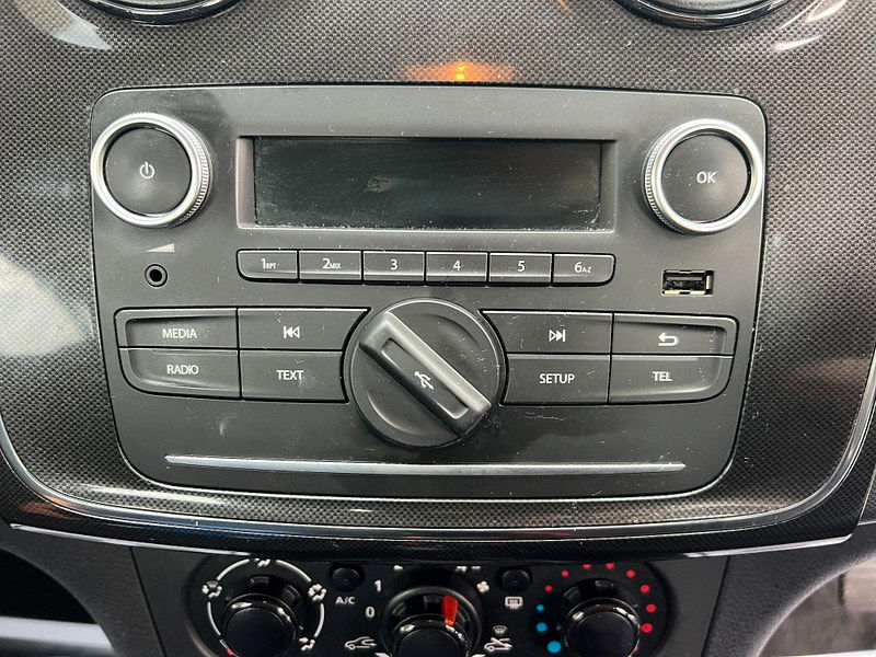 Dacia Sandero 1.0 SCe Ambiance Euro 6 5dr 5dr Manual 2025